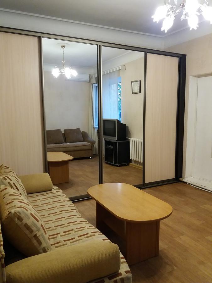 Guest House Odessa Esterno foto