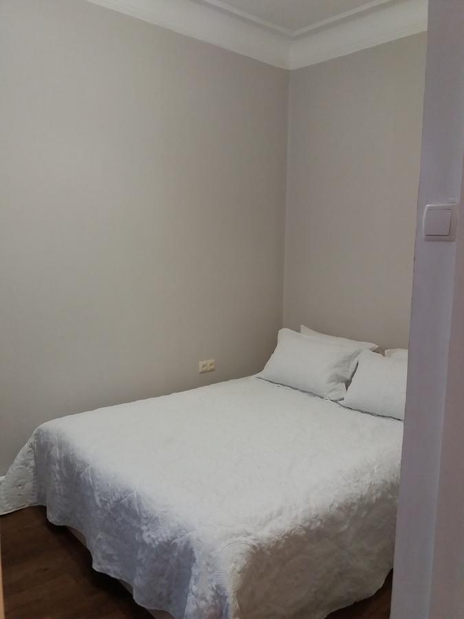 Guest House Odessa Esterno foto